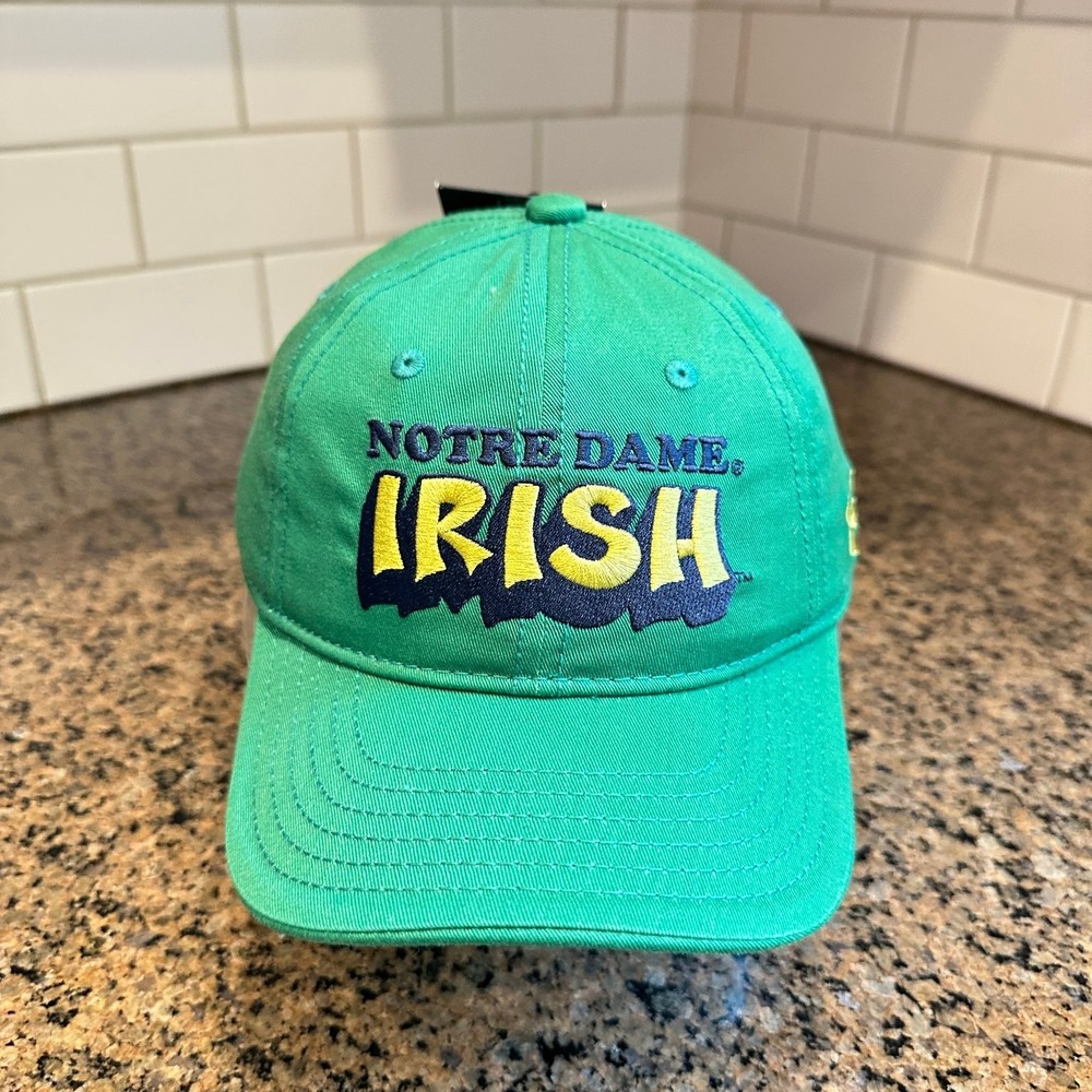 Notre Dame Irish Under Armour Baseball Cap Youth OSFA Green Adjustable Hat